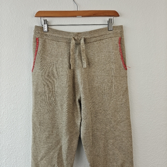 Monrow NWT SuperSoft Sweater Knit Cuffed Joggers In Oatmeal Size Small - Picture 3 of 14